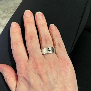 James Avery narrow Crosslet Ring, size 7